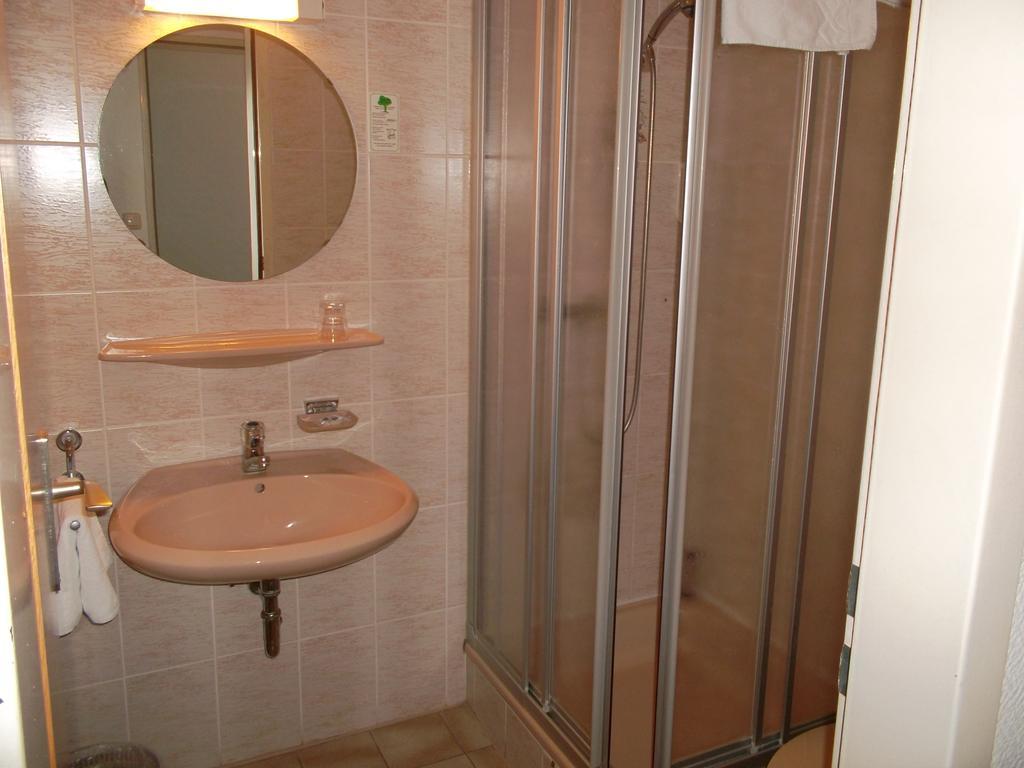 Hotel Hubertus Brome Стая снимка