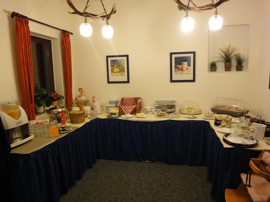 Hotel Hubertus Brome Екстериор снимка
