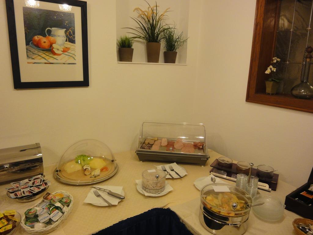 Hotel Hubertus Brome Екстериор снимка