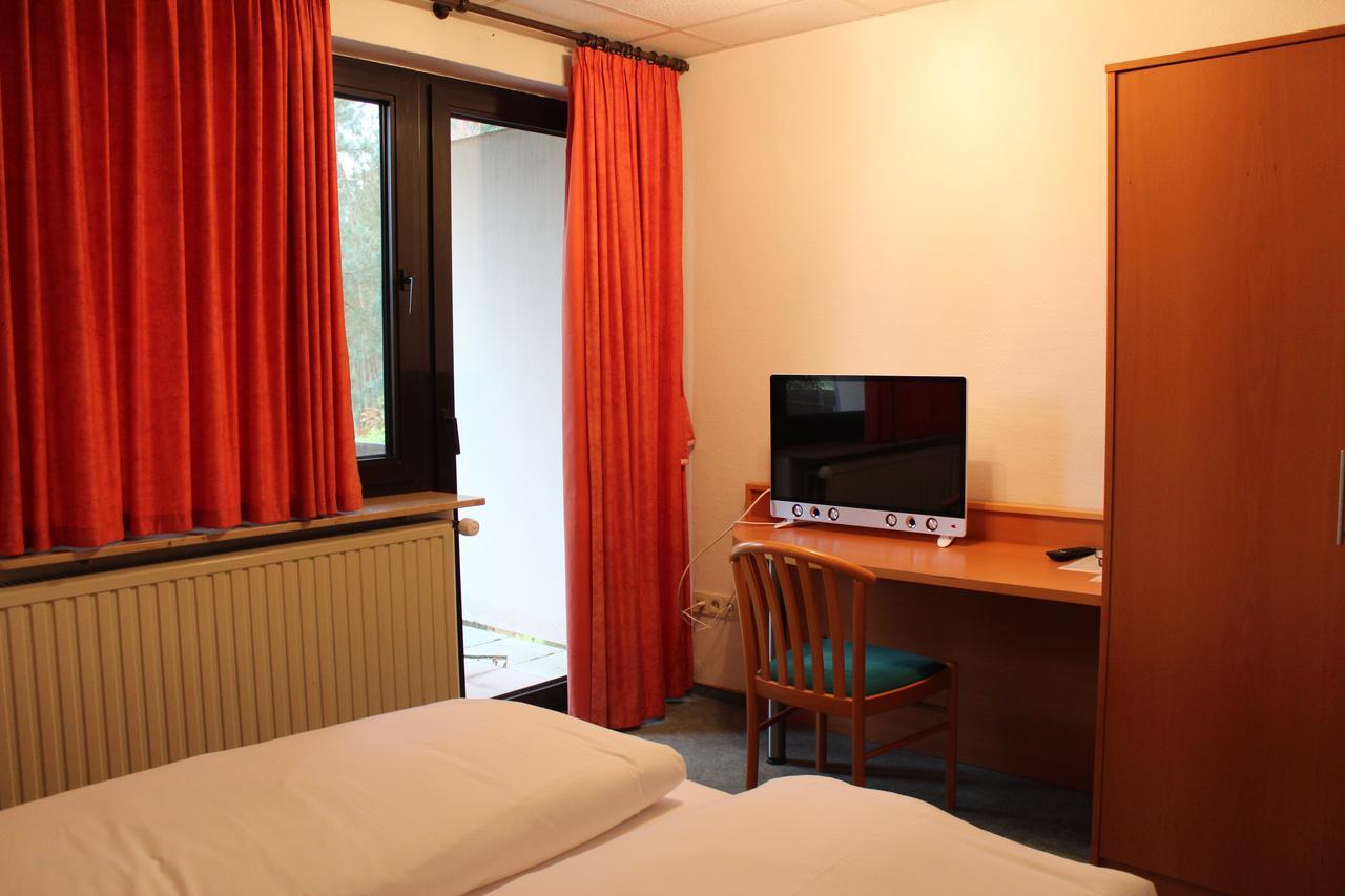 Hotel Hubertus Brome Екстериор снимка