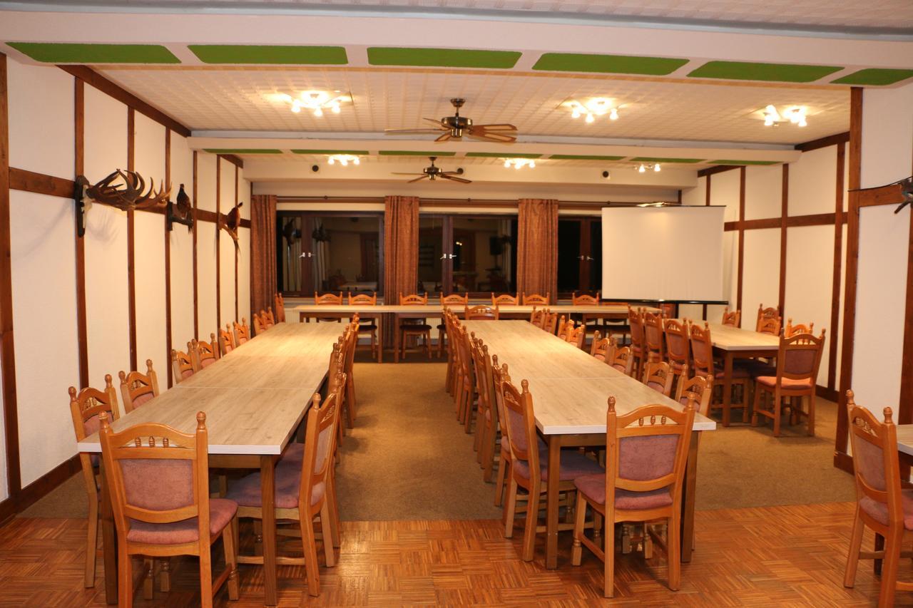 Hotel Hubertus Brome Екстериор снимка